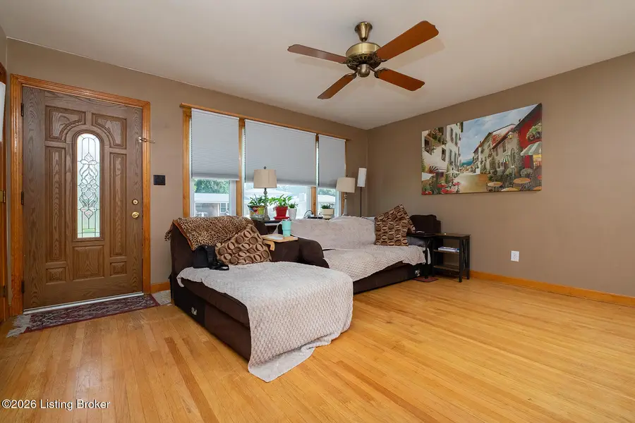 2811 Dell Brooke Ave, Louisville, KY 40220 - #3
