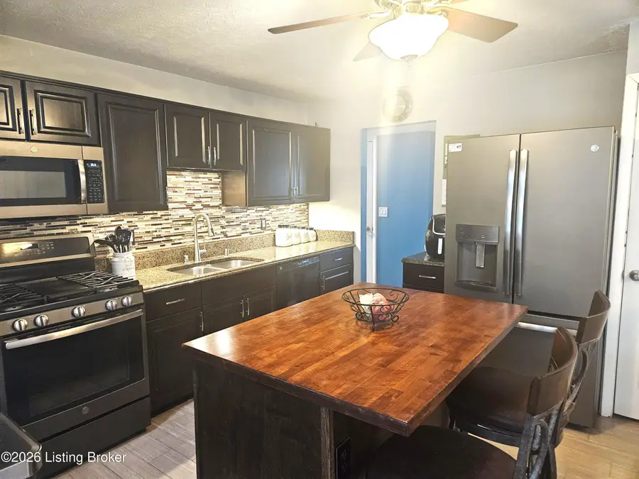 2309 Raven Ct, Louisville, KY 40220 - #3