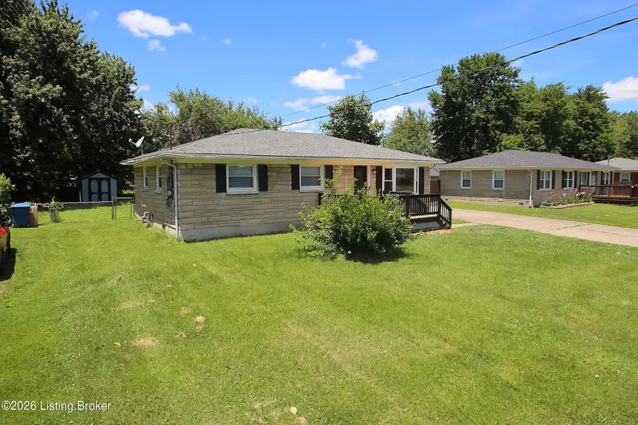 11012 Deering Rd, Louisville, KY 40272 - #2
