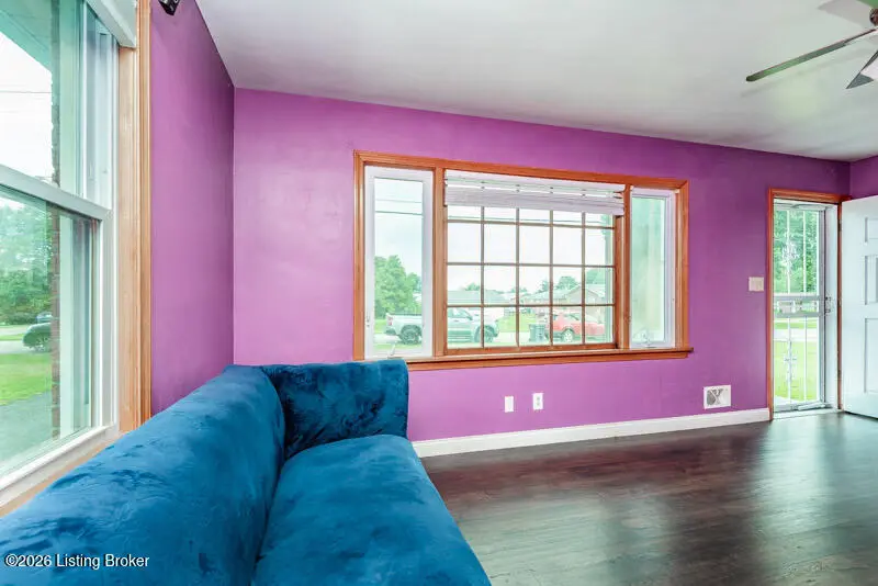7305 Edenderry Ln, Louisville, KY 40219 - #3
