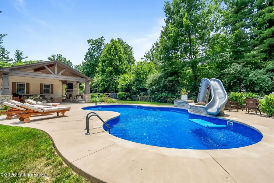 11002 Ridge Rd, Anchorage, KY 40223 - #2