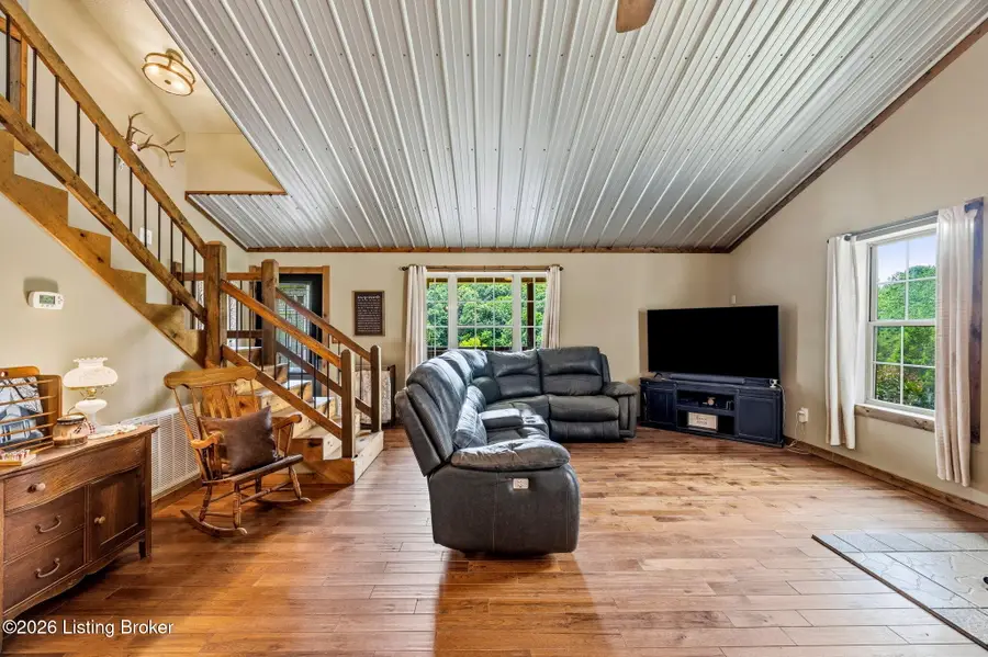 505 Brewster Rd, Summer Shade, KY 42166 - #3