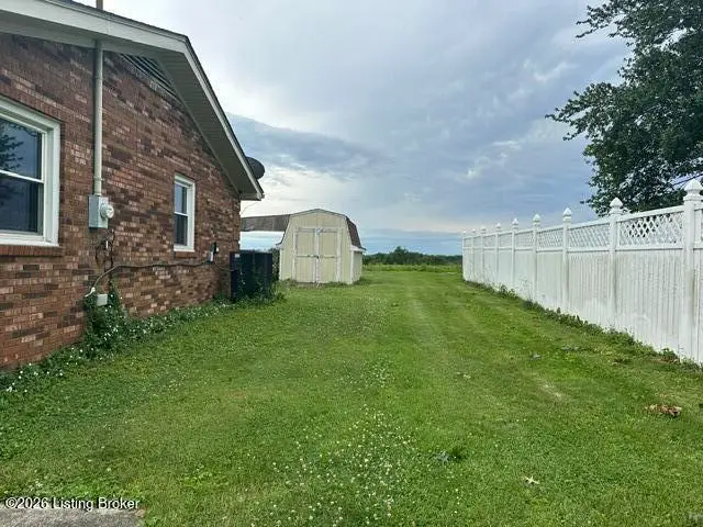 685 Sunnyside Rd, Eminence, KY 40019 - #2