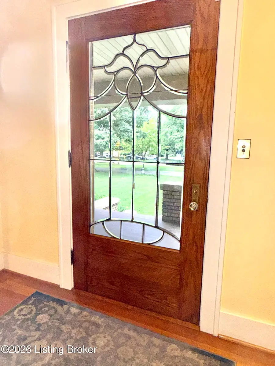 4611 Southern Pkwy, Louisville, KY 40214 - #3