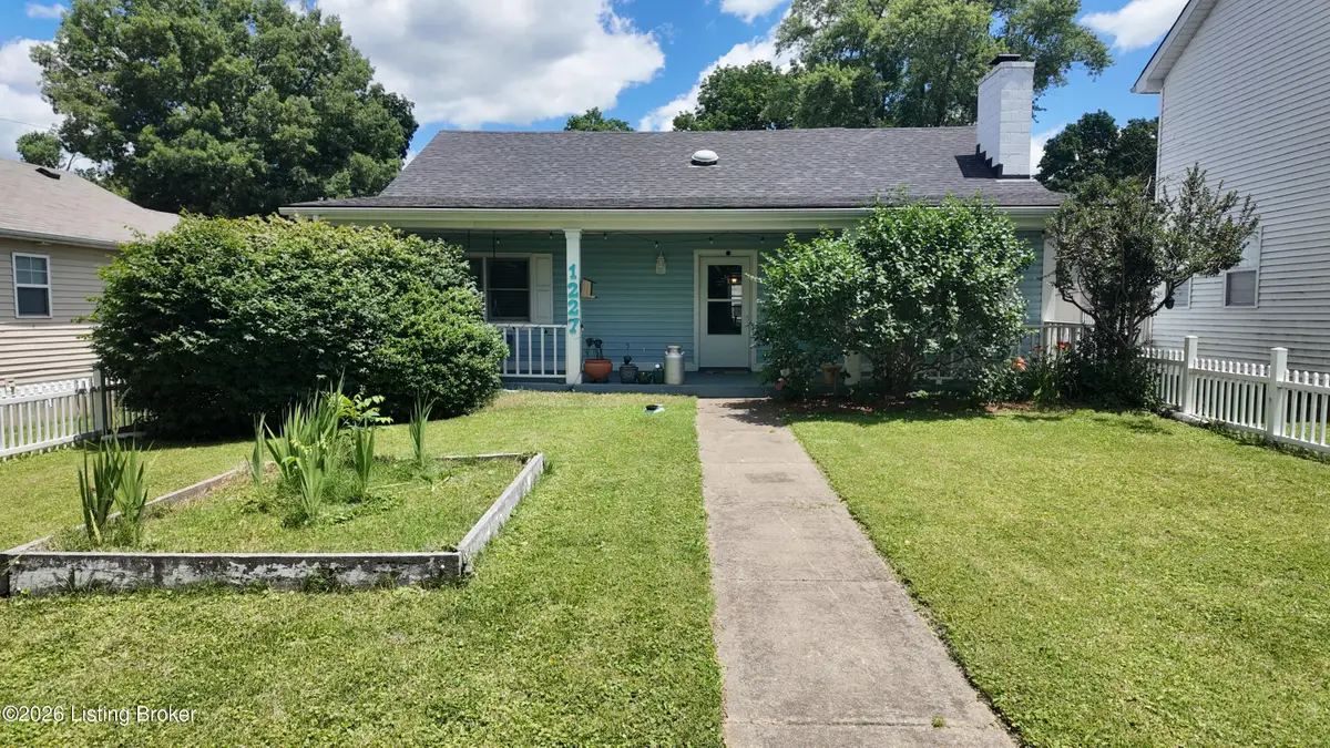 1227 Ormsby Ln, Louisville, KY 40222 - #1