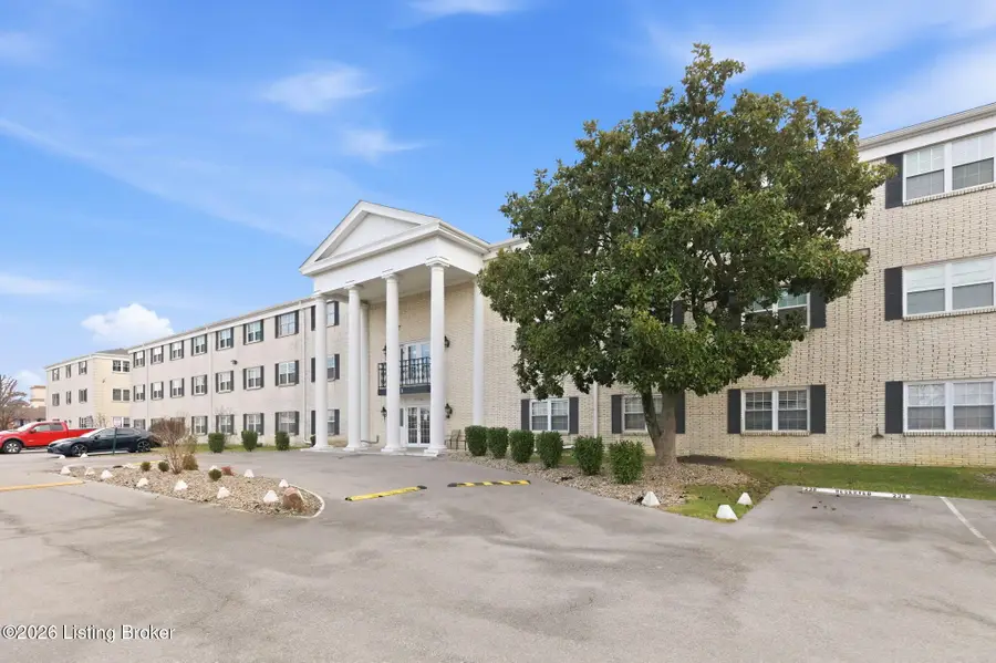 205 El Conquistador Pl, Louisville, KY 40220 - #3
