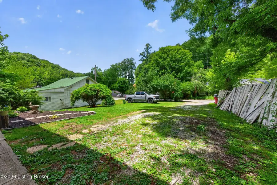 115 Ccc Bottom Rd, McKee, KY 40447 - #3