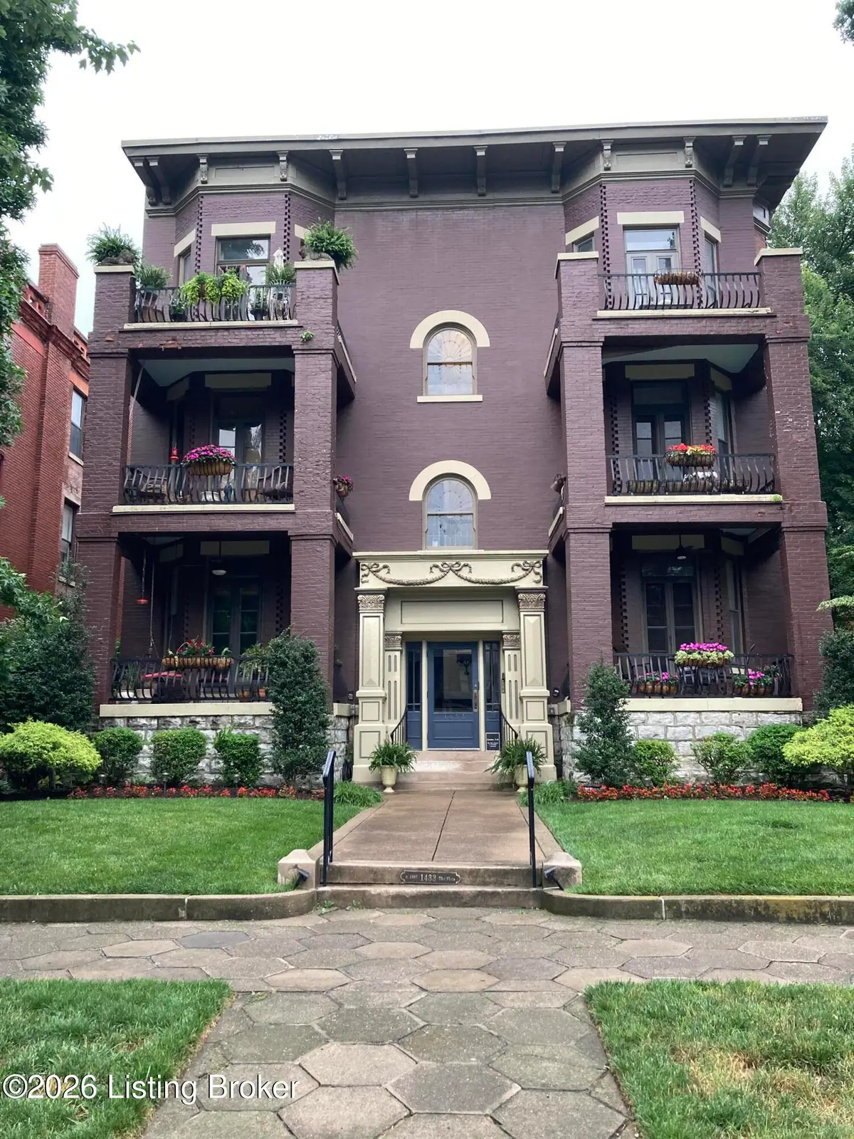 1433 Saint James Ct #1, Louisville, KY 40208 - #1