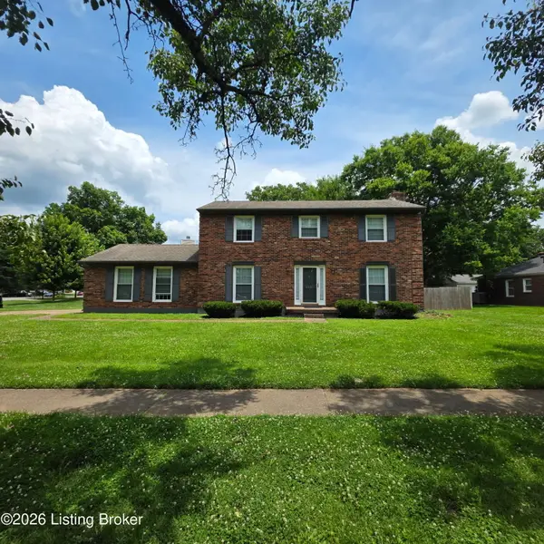 2601 Stony Brook Dr, Louisville, KY 40220