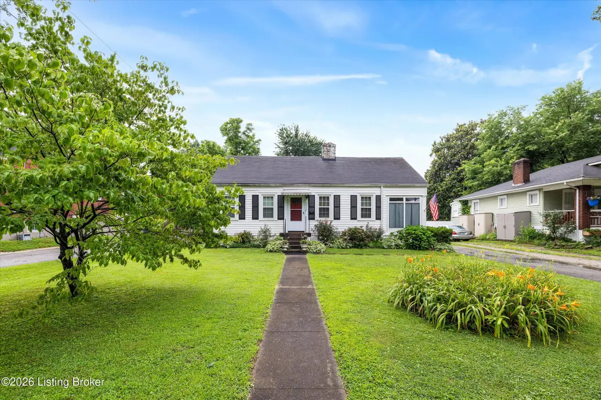 3944 Massie Ave, Louisville, KY 40207 - #1