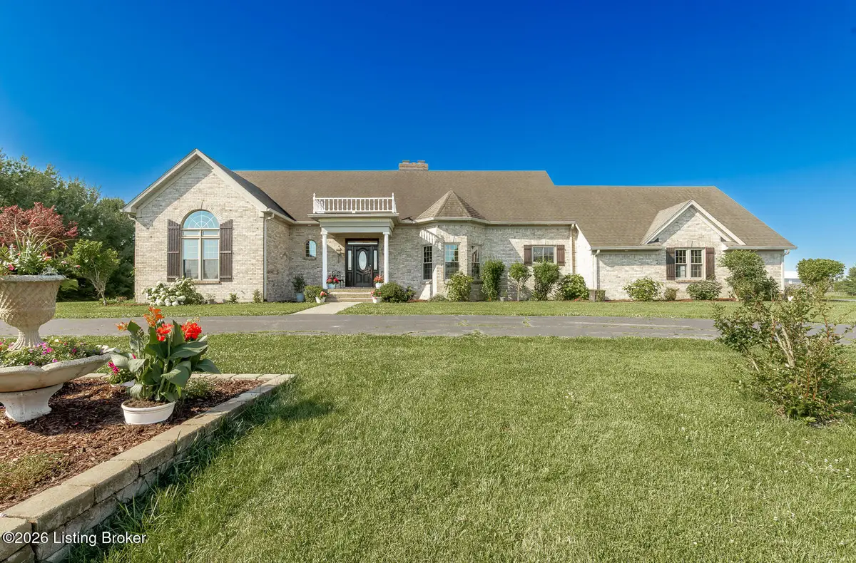575 Aiken Rd, Shelbyville, KY 40065 - #1