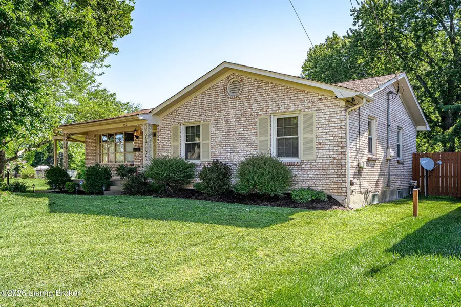 4501 Swako Ln, Louisville, KY 40216 - #2