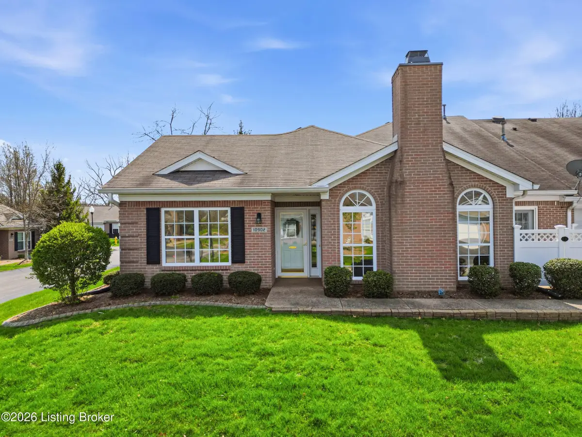 10902 Oxford Commons Ct, Louisville, KY 40291 - #1