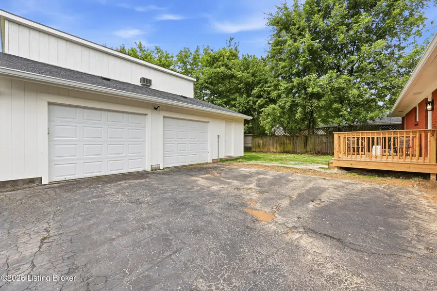 1708 Star Rest Dr, Louisville, KY 40272 - #3