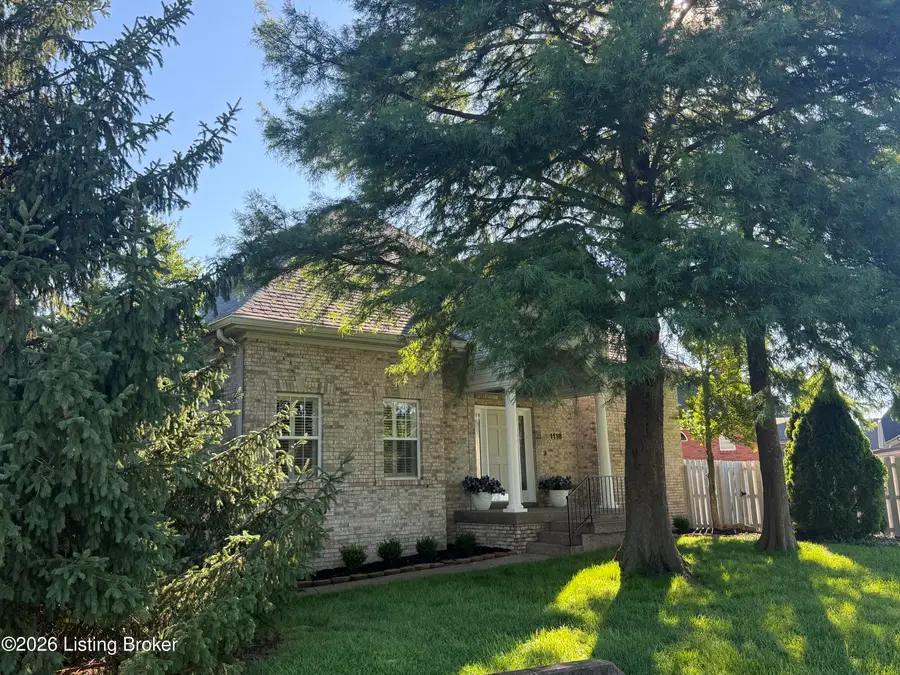 1118 Silvercrest Ln, Louisville, KY 40223 - #3