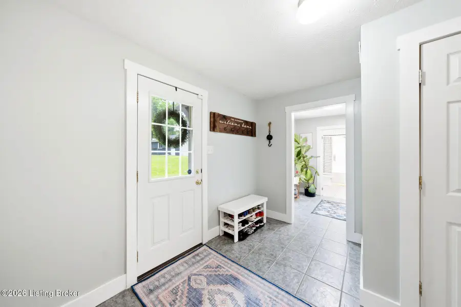 8809 Old Bates Rd, Louisville, KY 40228 - #3