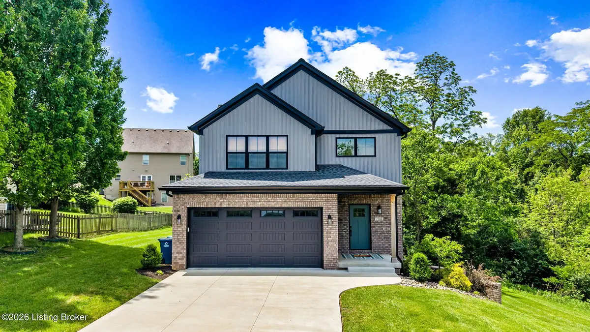 2206 Northgate Dr, La Grange, KY 40031 - #1