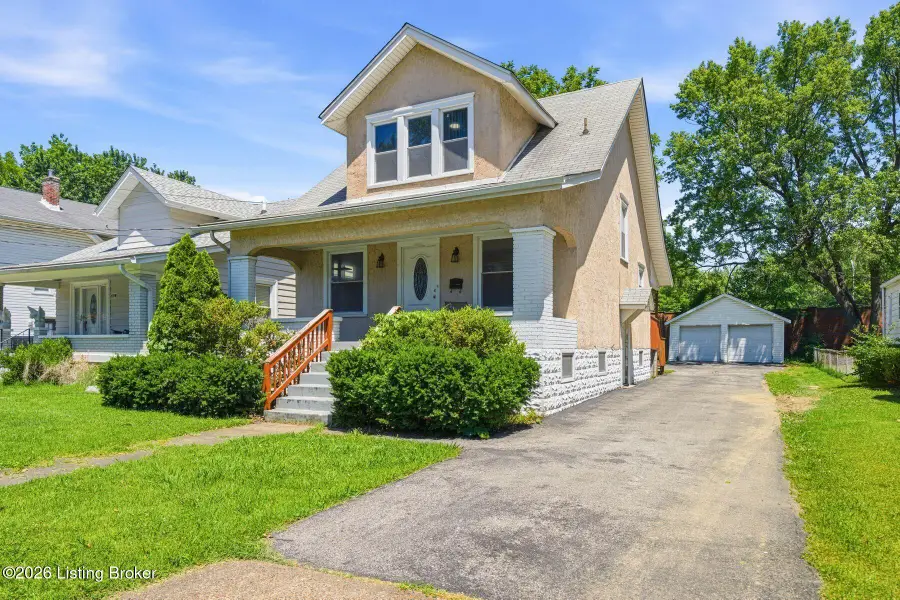 107 W Southern Heights Ave, Louisville, KY 40214 - #2