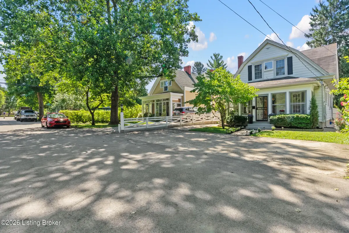 2716 Victor Pl, Louisville, KY 40206 - #1
