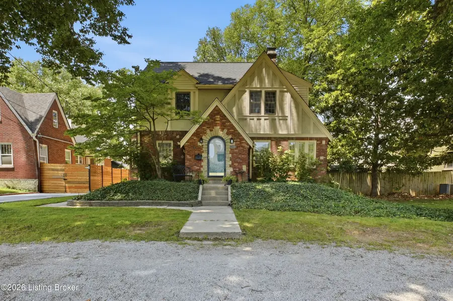3941 Grandview Ave, Louisville, KY 40207 - #2