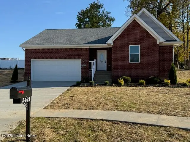 5421 Mt Holyoke Dr, Louisville, KY 40216 - #1
