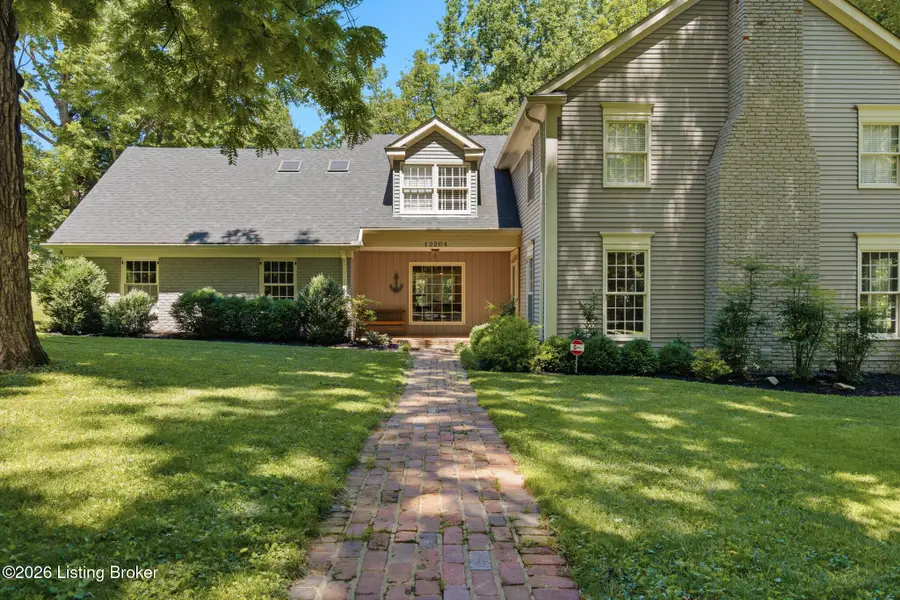 12204 E Osage Rd, Louisville, KY 40223 - #2