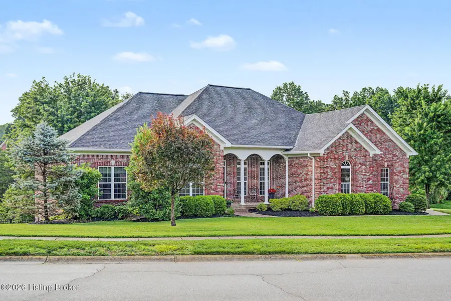 5710 Valley Park Dr, Louisville, KY 40299 - #2