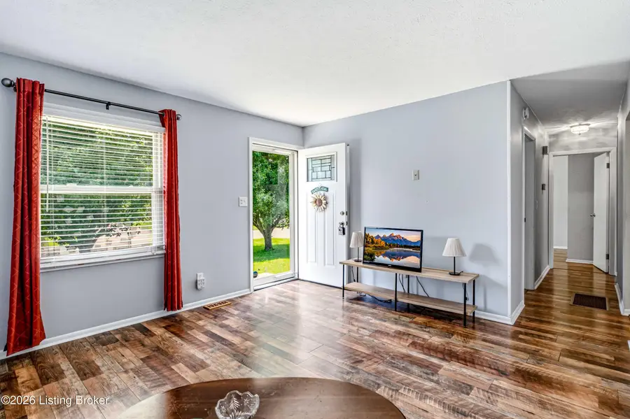 6703 Barbrook Rd, Louisville, KY 40258 - #3
