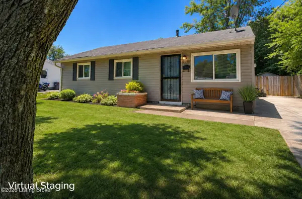9620 El Prado St, Louisville, KY 40272