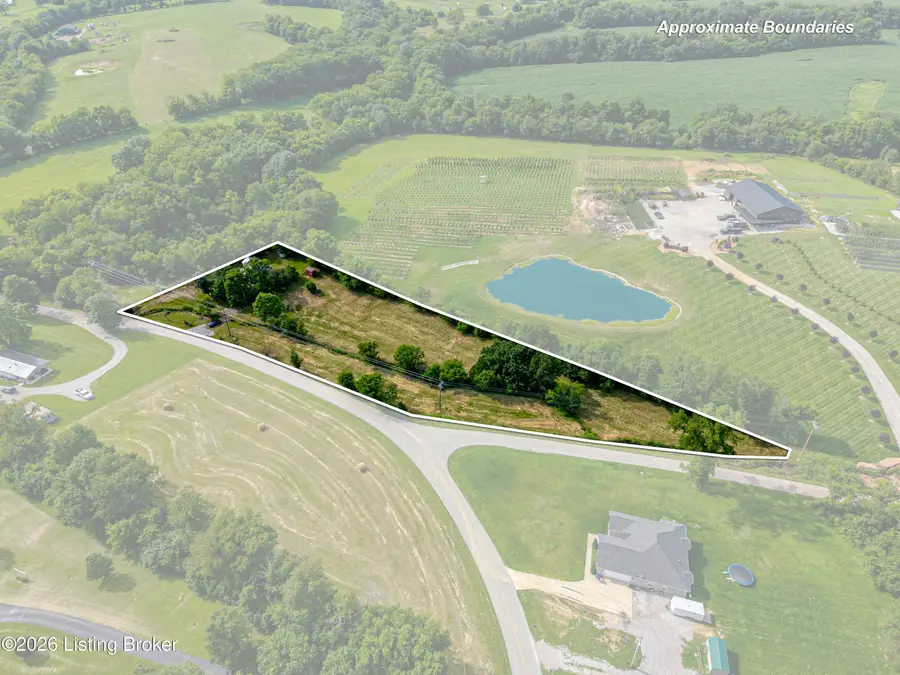 714 Van Dyke Mill Rd, Taylorsville, KY 40071 - #3