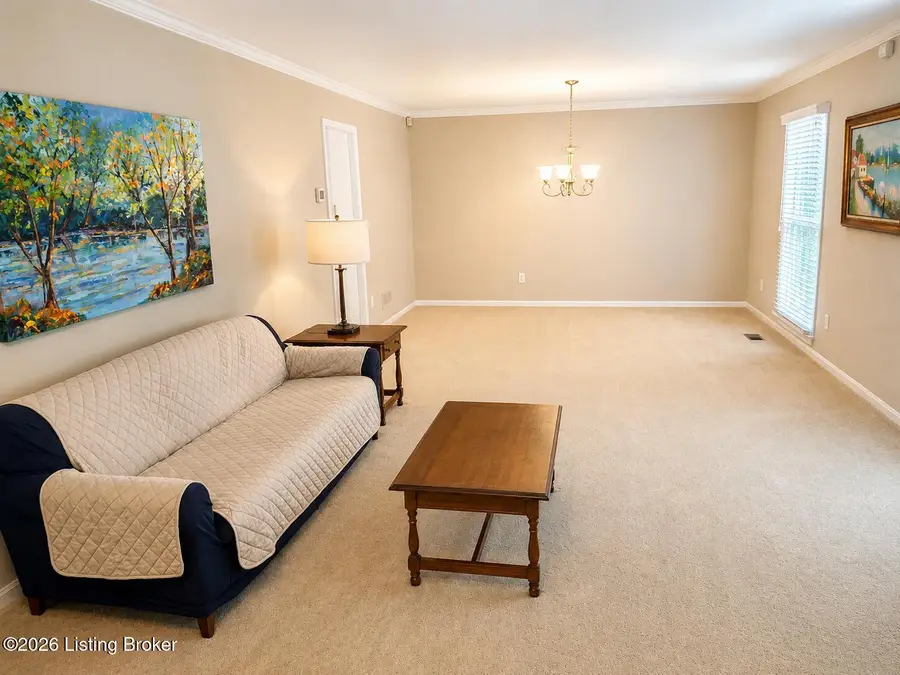 8909 Blossom Ln, Louisville, KY 40242 - #2