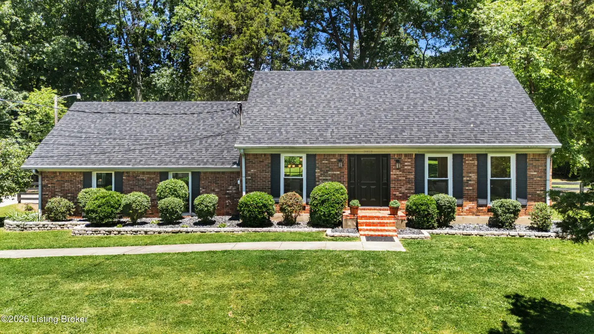 2813 Rosewood Rd, La Grange, KY 40031 - #1