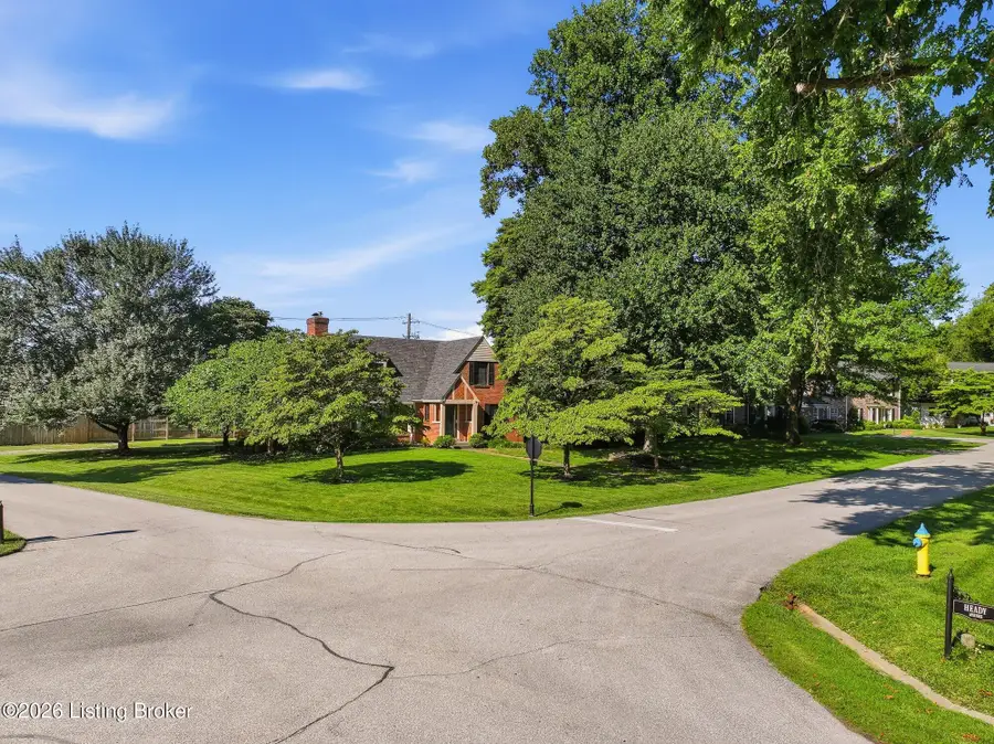 100 Gibson Rd, Louisville, KY 40207 - #3