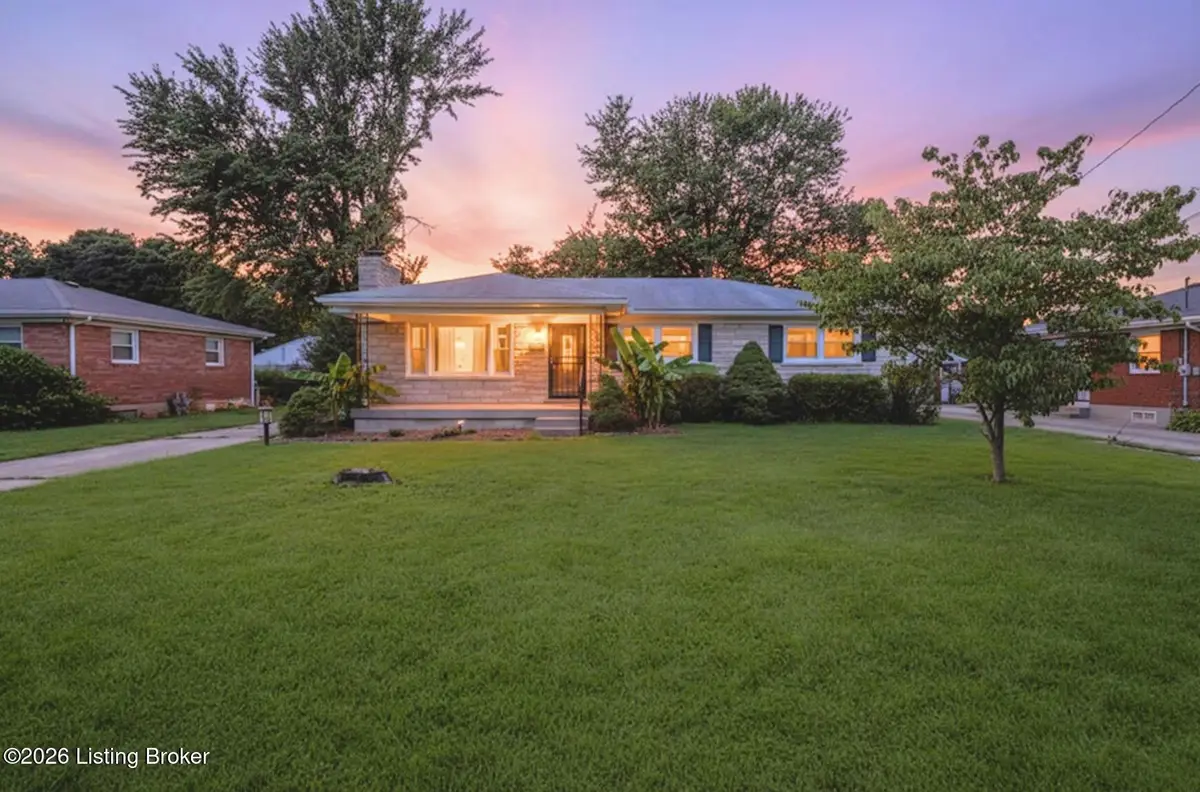 6610 Eclipse Dr, Louisville, KY 40258 - #1