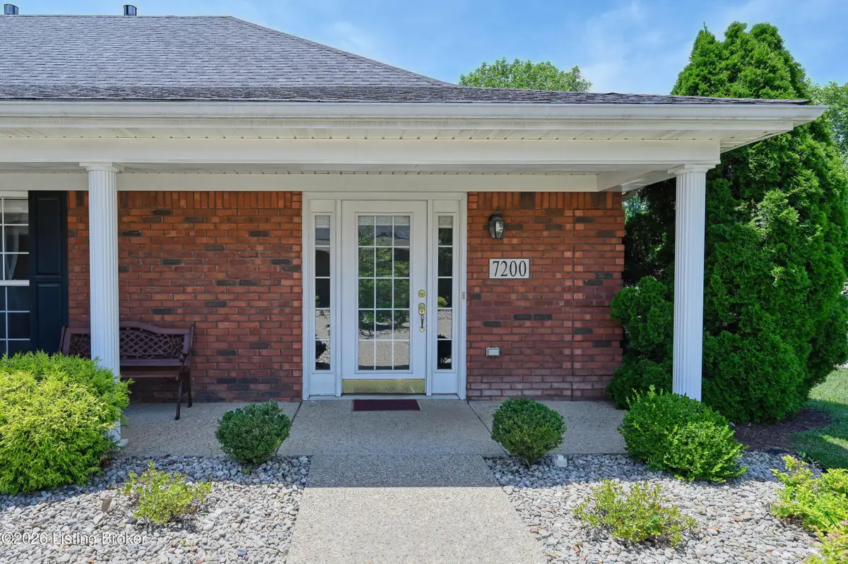 7200 Briscoe Vista Way, Louisville, KY 40228 - #1
