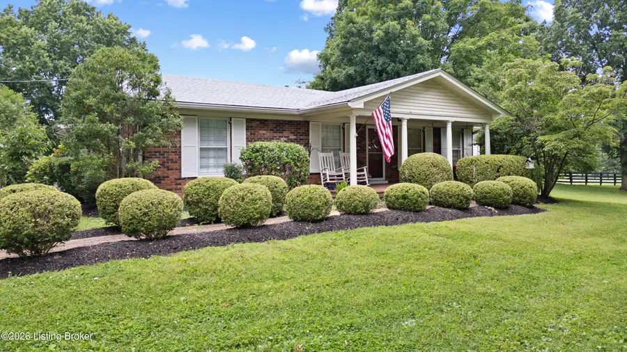 7420 Routt Rd, Jeffersontown, KY 40299 - #2