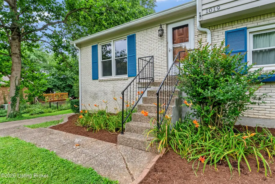 1019 Forest Ln, Goshen, KY 40026 - #2
