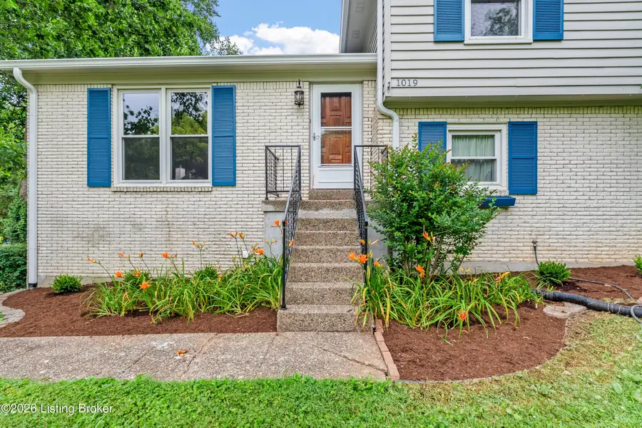 1019 Forest Ln, Goshen, KY 40026 - #3