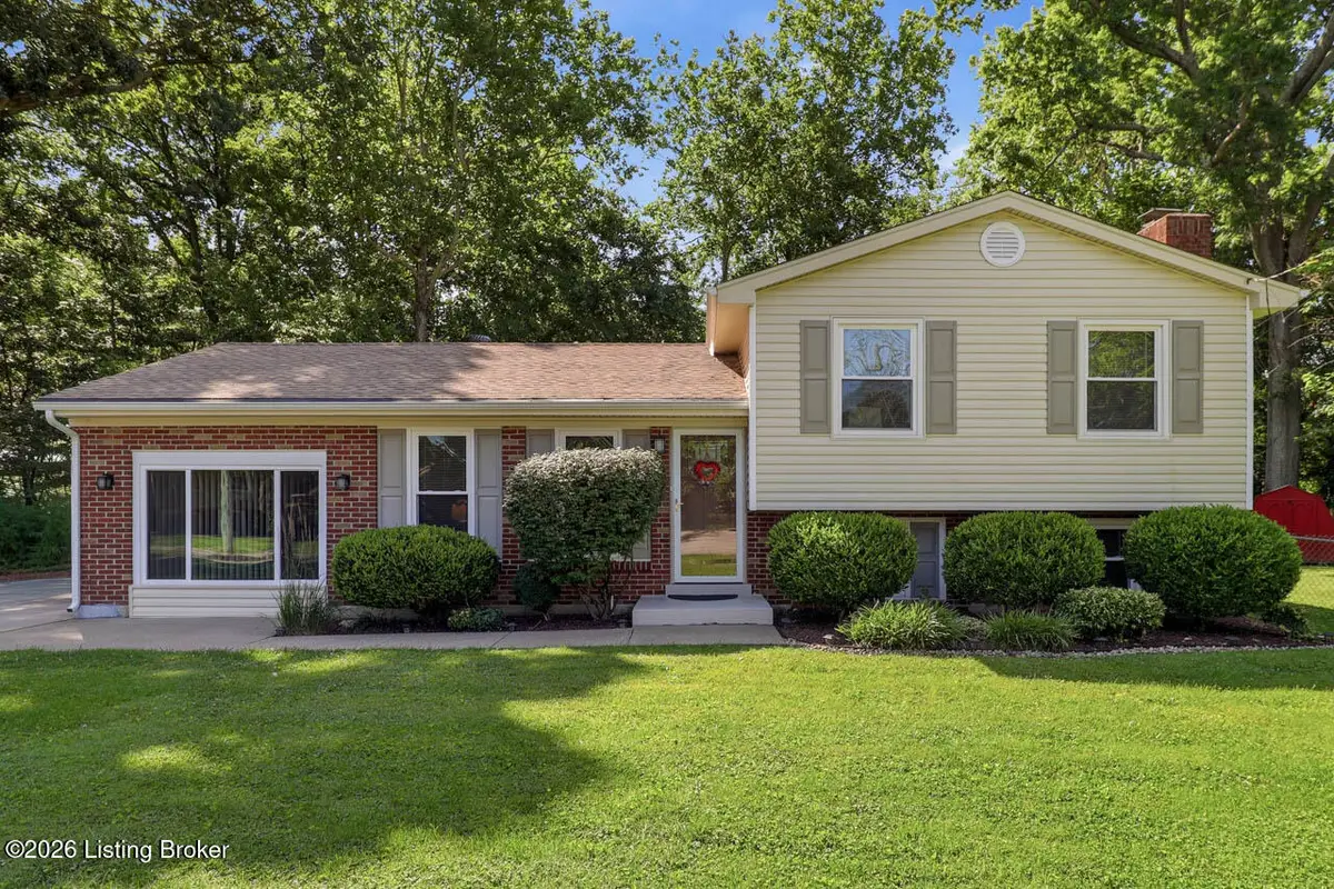 7000 Cochise Ct, Louisville, KY 40258 - #1