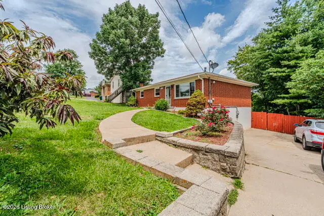 5905 Whispering Hills Blvd, Louisville, KY 40219 - #1