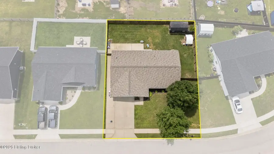 121 Mourning Dove Dr, Warsaw, KY 41095 - #2