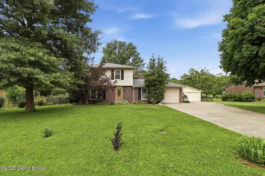 140 Raisor Ave, Bardstown, KY 40004 - #2