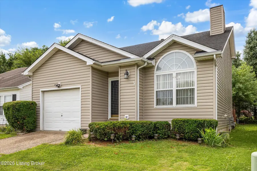 10504 Pinoak View Dr, Louisville, KY 40299 - #2