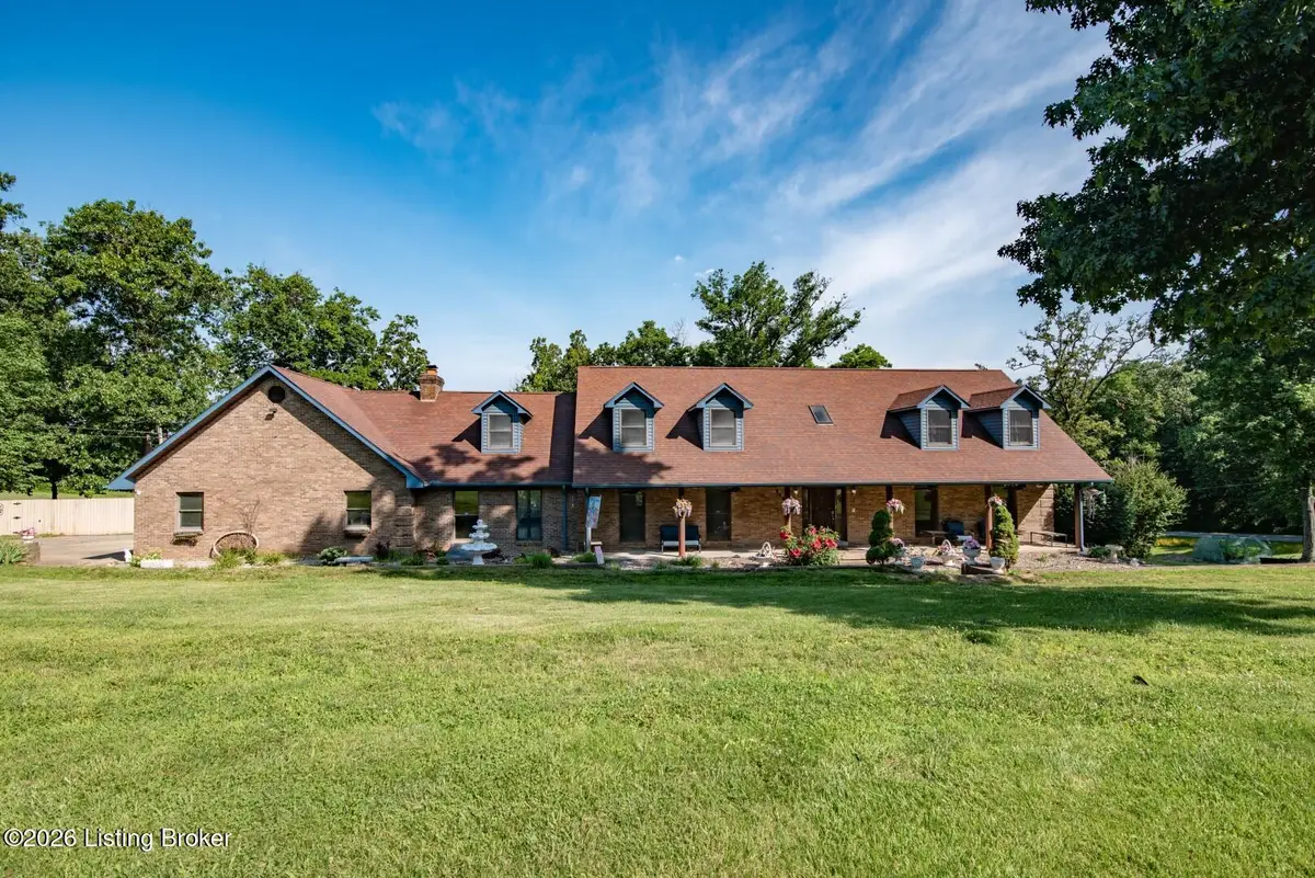 2161 S Boundary Rd, Radcliff, KY 40160 - #1