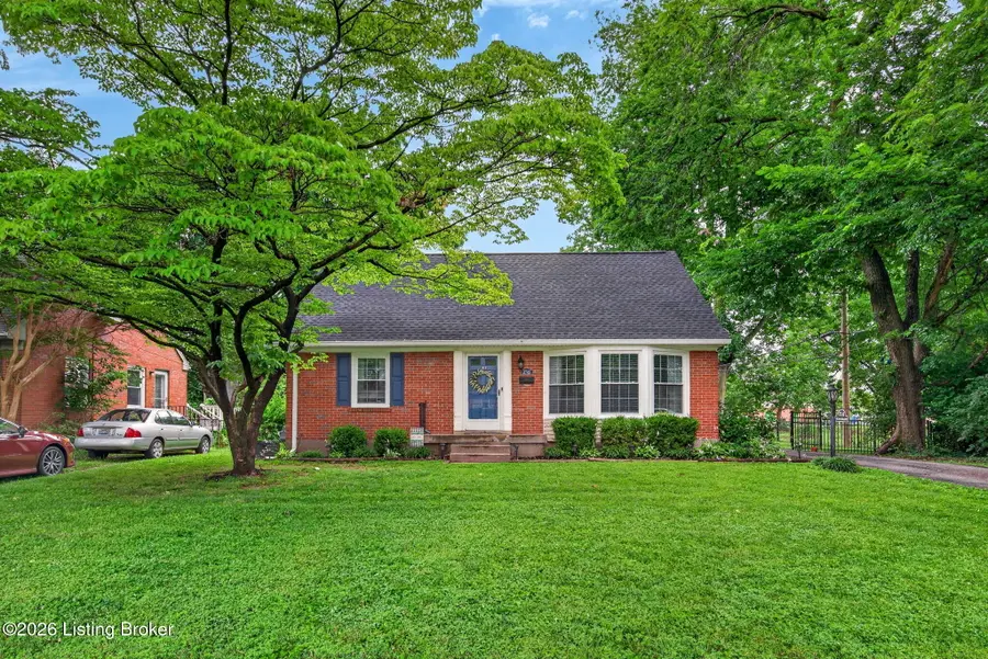 3745 Glenmeade Rd, Louisville, KY 40218 - #2