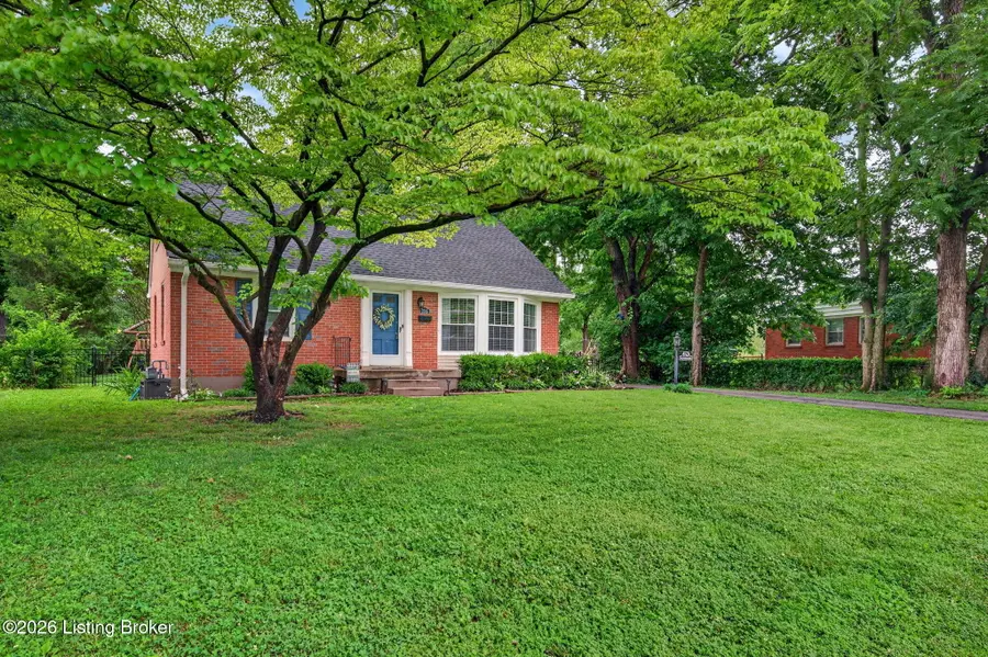 3745 Glenmeade Rd, Louisville, KY 40218 - #3
