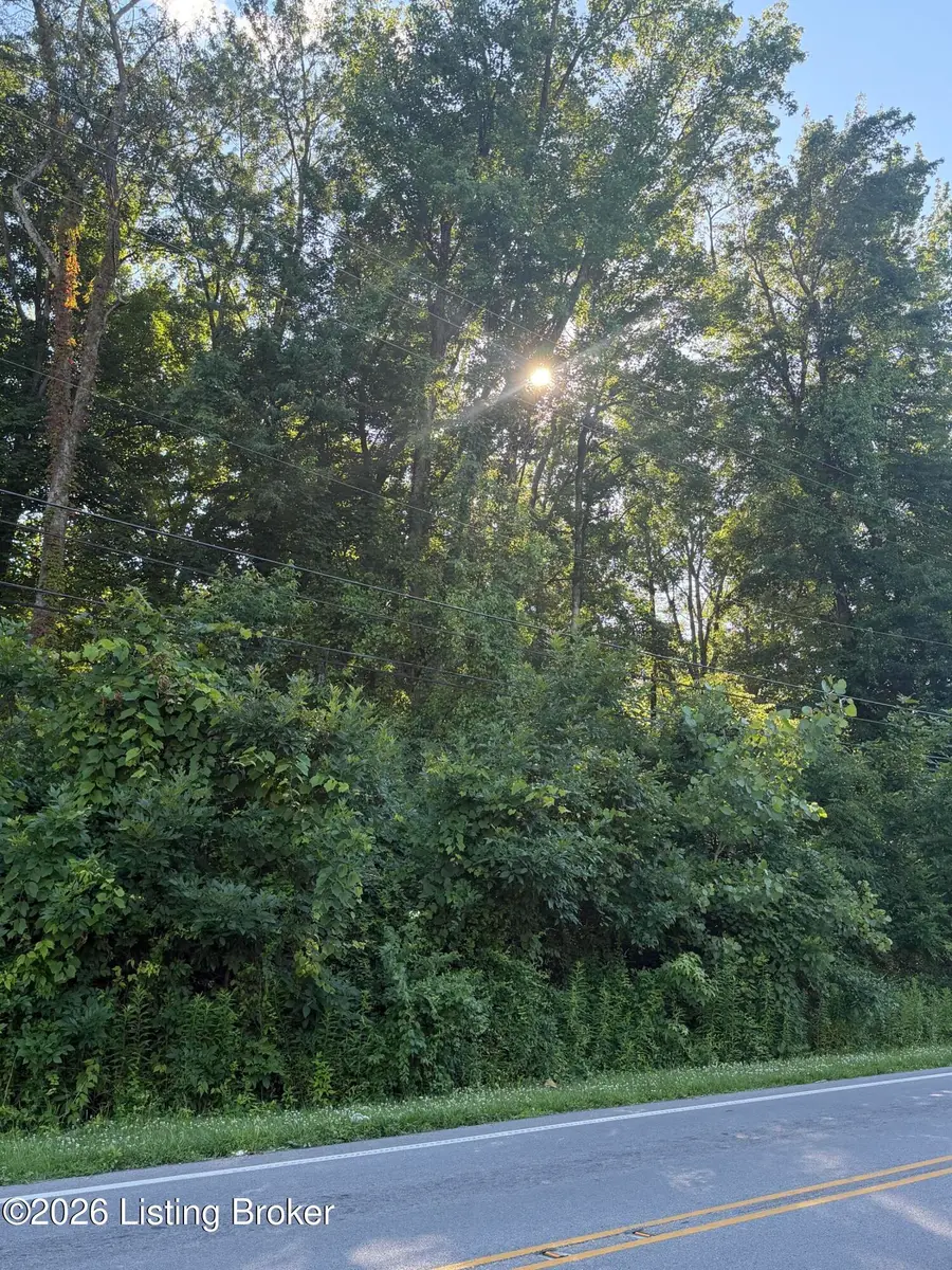 8410 Arnoldtown Rd, Louisville, KY 40214 - #2