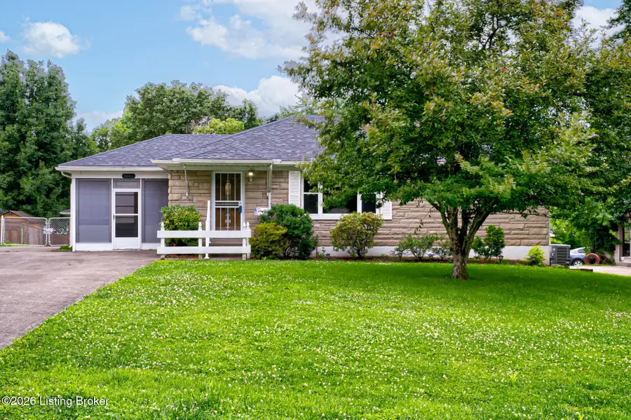 1006 Elaine Dr, Louisville, KY 40219 - #2