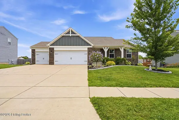 199 Round Rock Dr, Shepherdsville, KY 40165