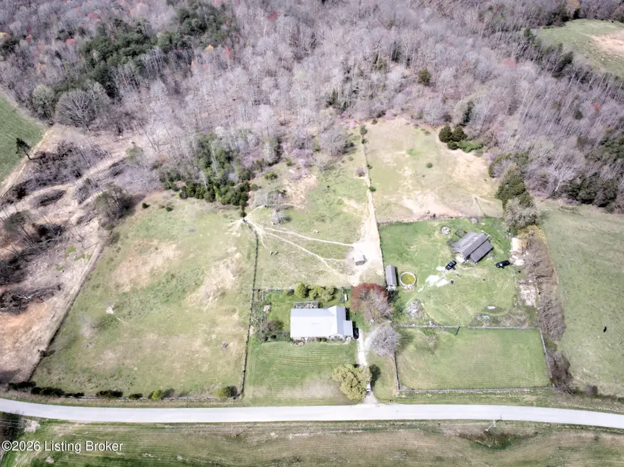 2543 Beech Grove Rd, Science Hill, KY 42553 - #2